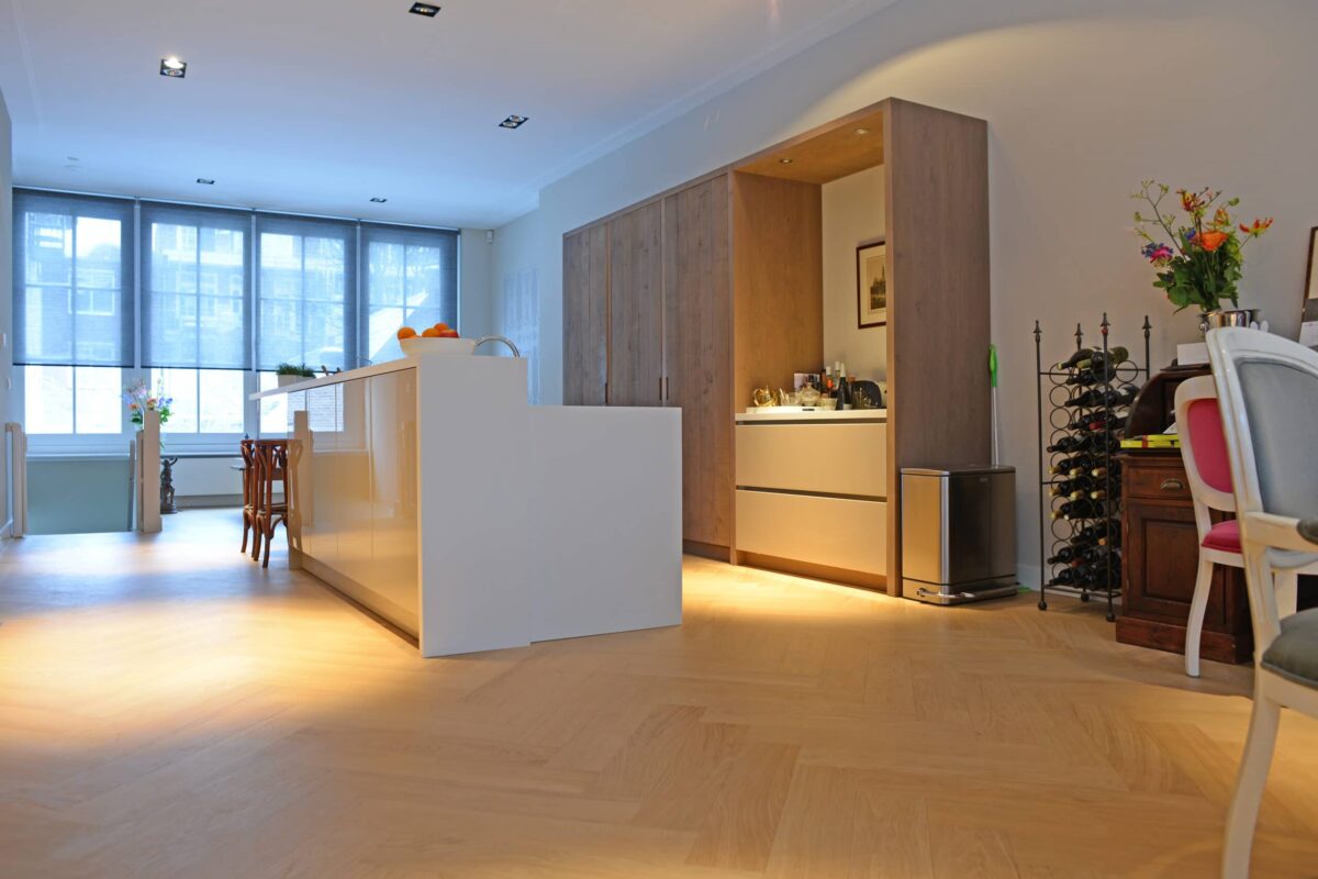 Q2 folder voorblad Eiken premier visgraat 120x600mm BOEN lamelparket in Utrecht